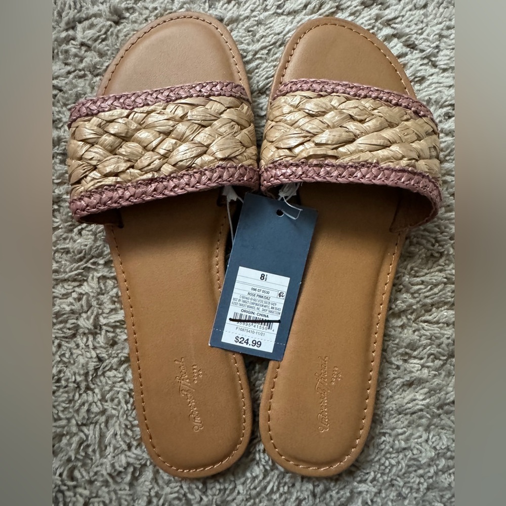 NWT universal thread rose pink sandals